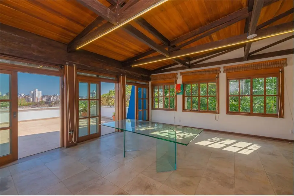 Foto 4 de Cobertura com 6 quartos à venda, 554m2 em Santa Cecília, Porto Alegre - RS