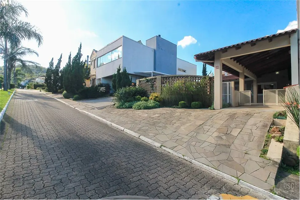 Foto 3 de Casa de Condomínio com 3 quartos à venda, 236m2 em Hípica, Porto Alegre - RS