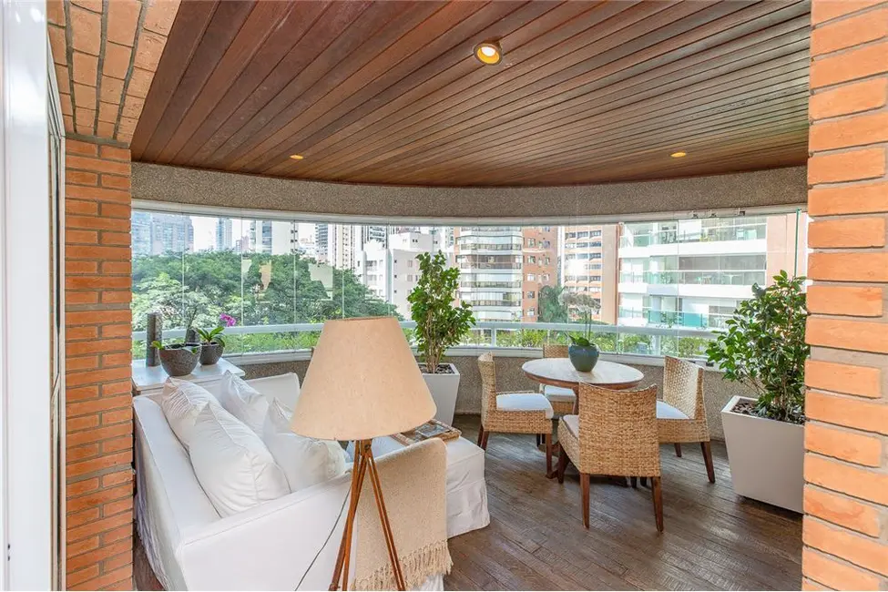 Foto 9 de Apartamento com 3 quartos à venda, 243m2 em Vila Uberabinha, São Paulo - SP