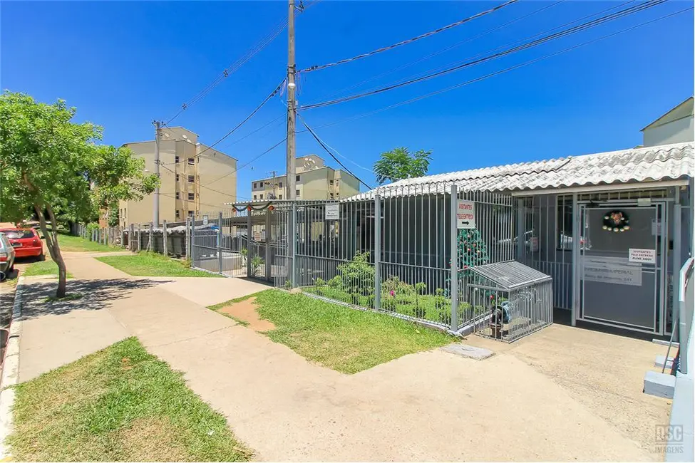 Foto 1 de Apartamento com 2 quartos à venda, 43m2 em Vila Nova, Porto Alegre - RS
