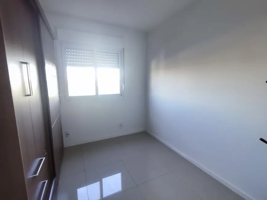 Apartamento com 3 quartos à venda, 78m2 em Marechal Rondon, Canoas - RS - imagem 8 Foto 8 de Apartamento com 3 quartos à venda, 78m2 em Marechal Rondon, Canoas - RS