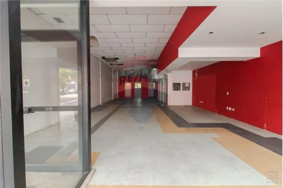 Foto 1 de Prédio Inteiro à venda, 658m2 em Floresta, Porto Alegre - RS