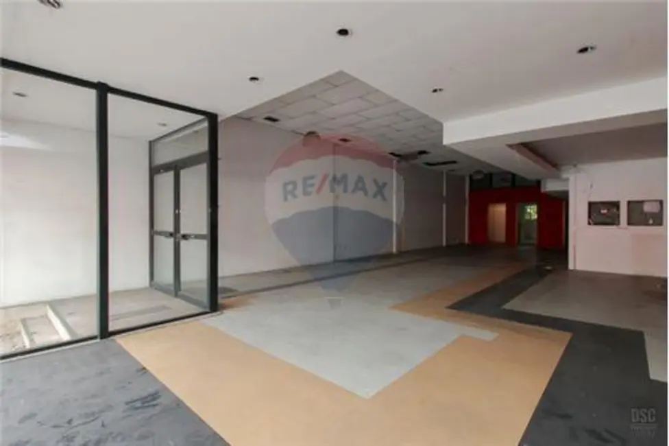 Foto 2 de Prédio Inteiro à venda, 658m2 em Floresta, Porto Alegre - RS