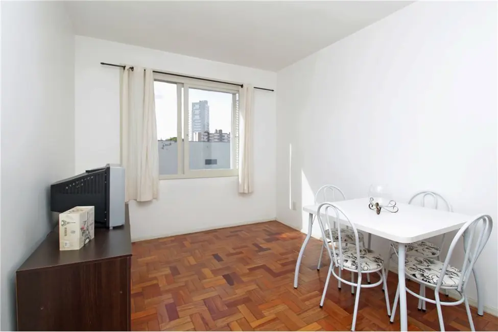 Foto 3 de Apartamento com 1 quarto à venda, 38m2 em Partenon, Porto Alegre - RS