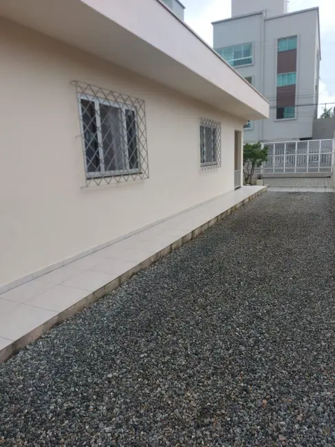 Casa com 3 quartos à venda, 130m2 em Cedro, Camboriu - SC - imagem 9 Foto 9 de Casa com 3 quartos à venda, 130m2 em Cedro, Camboriu - SC