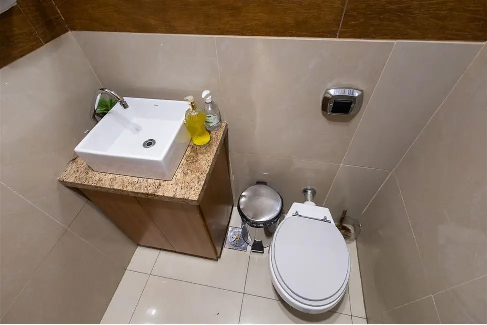 Sala Comercial à venda, 61m2 em Centro Histórico, Porto Alegre - RS - imagem 8 Foto 8 de Sala Comercial à venda, 61m2 em Centro Histórico, Porto Alegre - RS