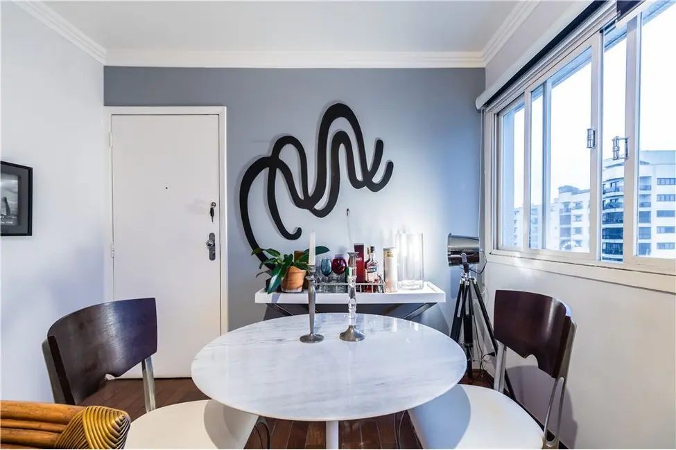 Apartamento com 2 quartos à venda, 81m2 em Moema, São Paulo - SP - imagem 8 Foto 8 de Apartamento com 2 quartos à venda, 81m2 em Moema, São Paulo - SP