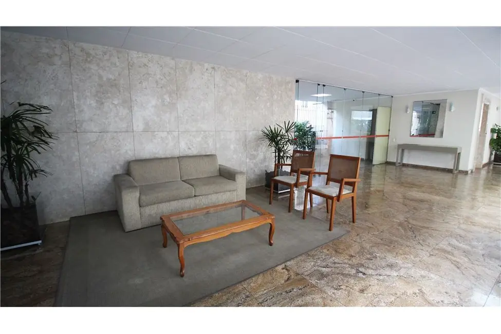 Apartamento com 3 quartos à venda, 143m2 em Pinheiros, São Paulo - SP - imagem 4 Foto 4 de Apartamento com 3 quartos à venda, 143m2 em Pinheiros, São Paulo - SP