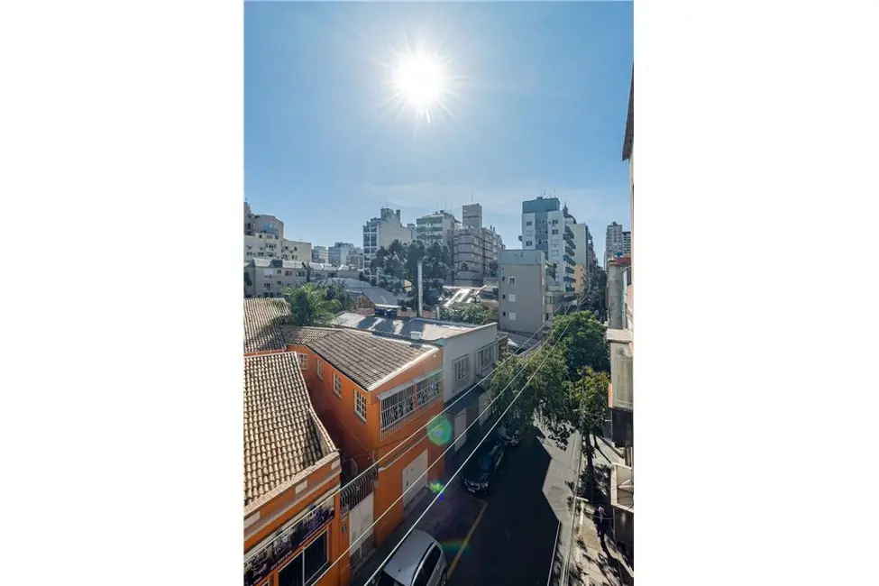 Apartamento com 2 quartos à venda, 71m2 em Centro Histórico, Porto Alegre - RS - imagem 5 Foto 5 de Apartamento com 2 quartos à venda, 71m2 em Centro Histórico, Porto Alegre - RS