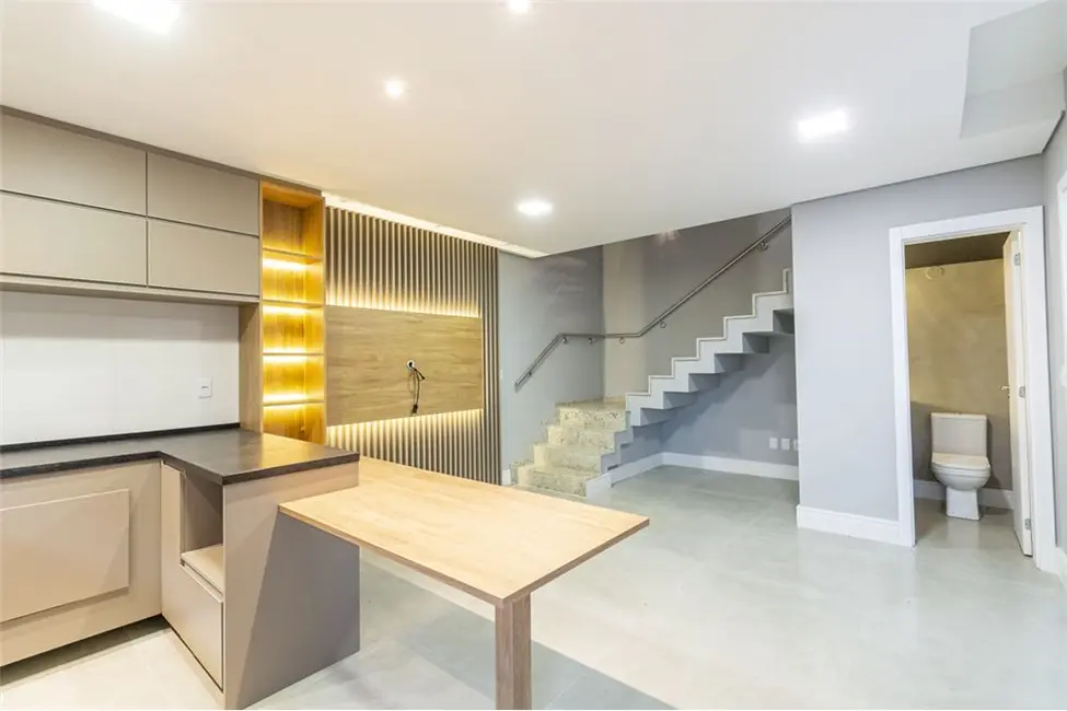 Casa com 3 quartos à venda, 122m2 em Niterói, Canoas - RS - imagem 3 Foto 3 de Casa com 3 quartos à venda, 122m2 em Niterói, Canoas - RS