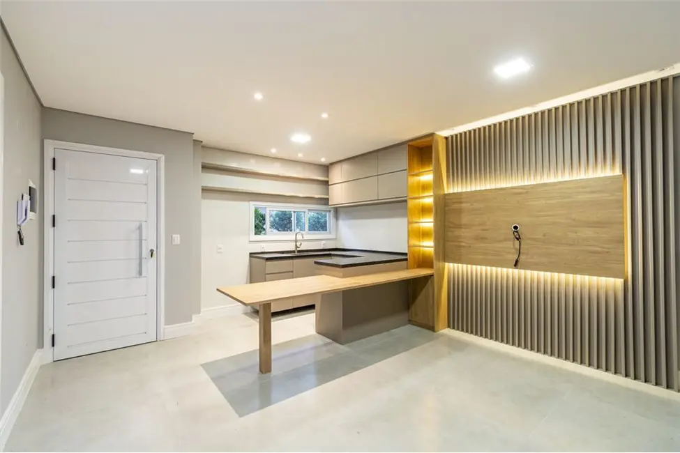 Casa com 3 quartos à venda, 122m2 em Niterói, Canoas - RS - imagem 6 Foto 6 de Casa com 3 quartos à venda, 122m2 em Niterói, Canoas - RS