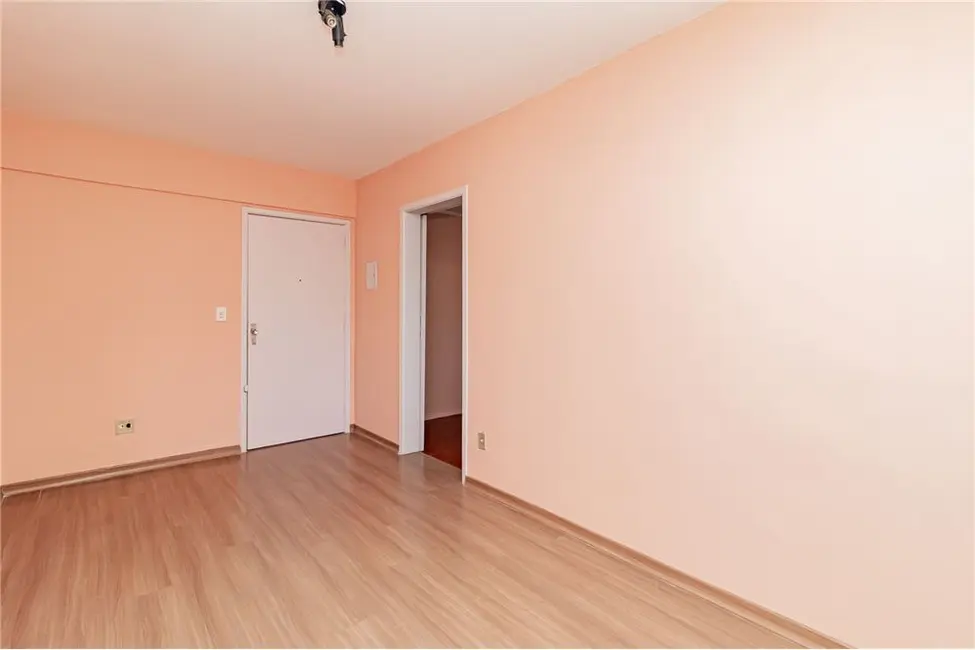 Apartamento com 2 quartos à venda, 54m2 em Cidade Baixa, Porto Alegre - RS - imagem 5 Foto 5 de Apartamento com 2 quartos à venda, 54m2 em Cidade Baixa, Porto Alegre - RS