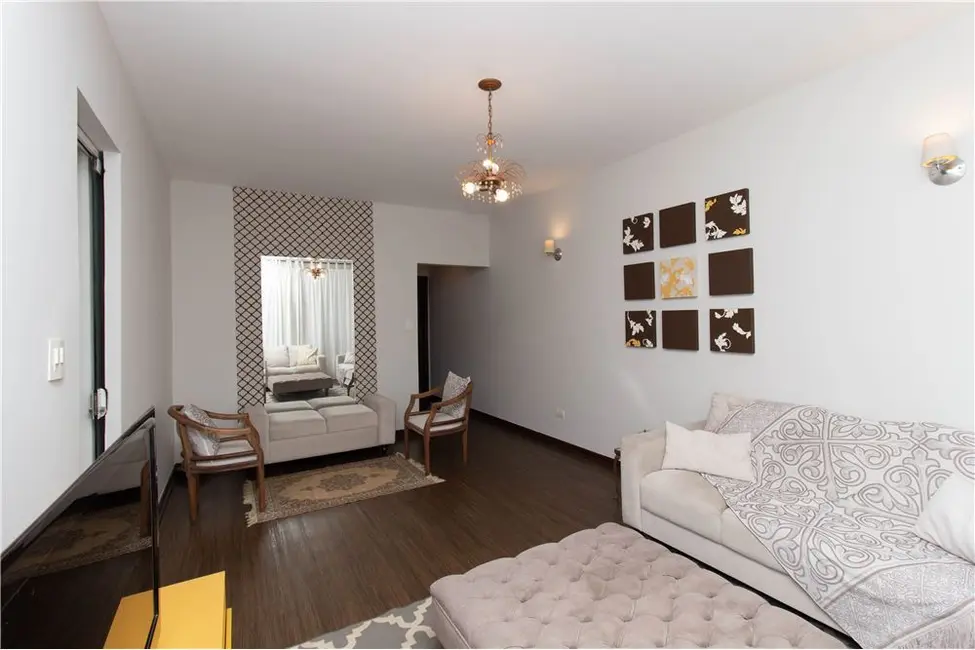 Foto 1 de Casa com 4 quartos à venda, 169m2 em Jardim Aeroporto, São Paulo - SP