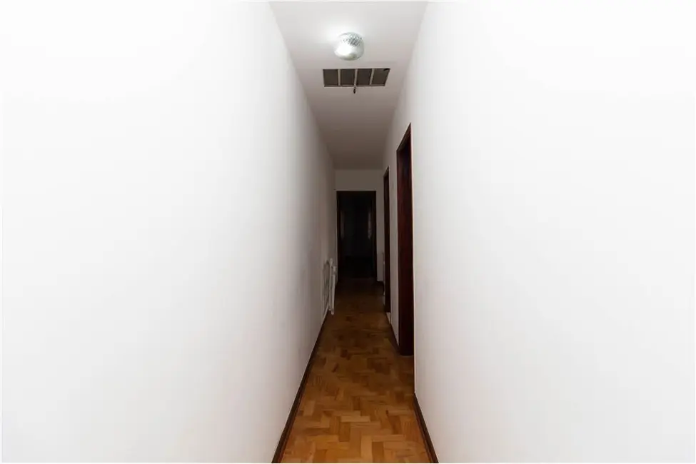 Foto 8 de Casa com 4 quartos à venda, 169m2 em Jardim Aeroporto, São Paulo - SP