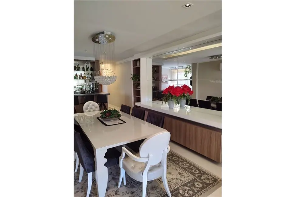 Foto 2 de Apartamento com 3 quartos à venda, 131m2 em Jardim São Pedro, Porto Alegre - RS