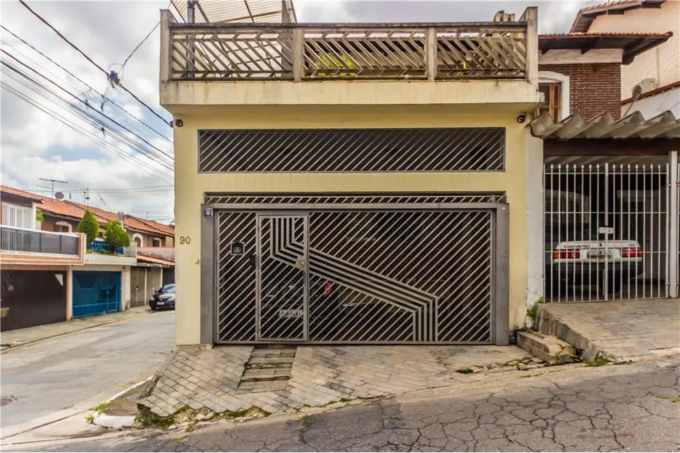 Foto 1 de Casa com 4 quartos à venda, 190m2 em Vila Dalila, São Paulo - SP