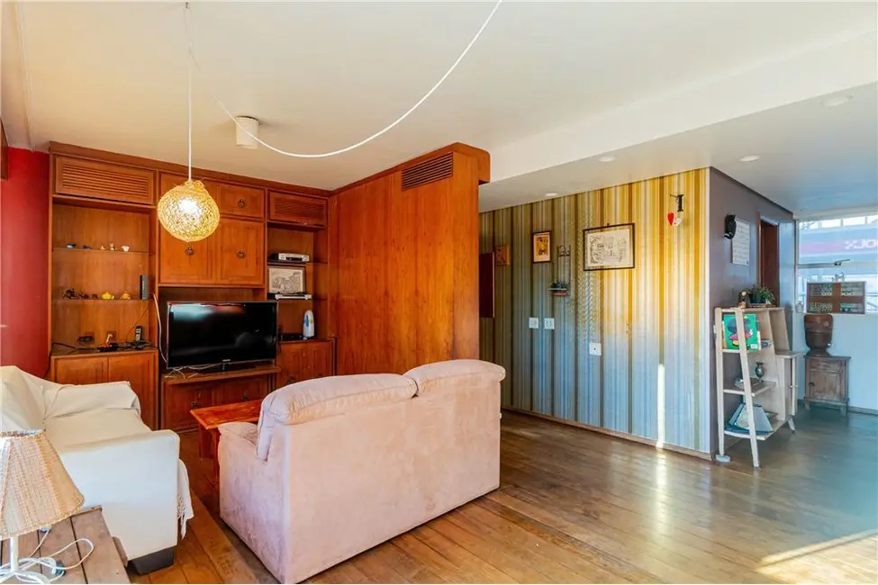 Cobertura com 3 quartos à venda, 233m2 em Rio Branco, Porto Alegre - RS - imagem 7 Foto 7 de Cobertura com 3 quartos à venda, 233m2 em Rio Branco, Porto Alegre - RS