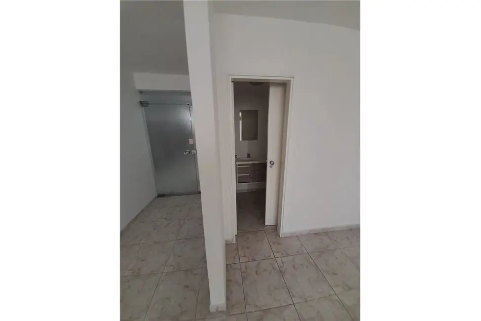 Sala Comercial à venda, 31m2 em Higienópolis, São Paulo - SP - imagem 9 Foto 9 de Sala Comercial à venda, 31m2 em Higienópolis, São Paulo - SP