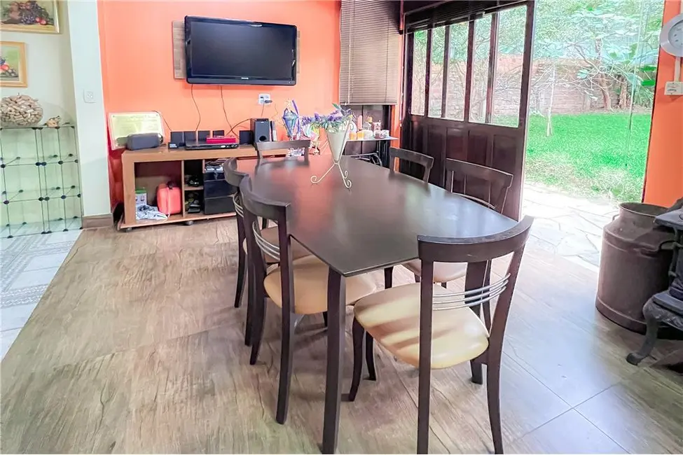 Casa de Condomínio com 4 quartos à venda, 210m2 em São Lucas, Viamao - RS - imagem 8 Foto 8 de Casa de Condomínio com 4 quartos à venda, 210m2 em São Lucas, Viamao - RS