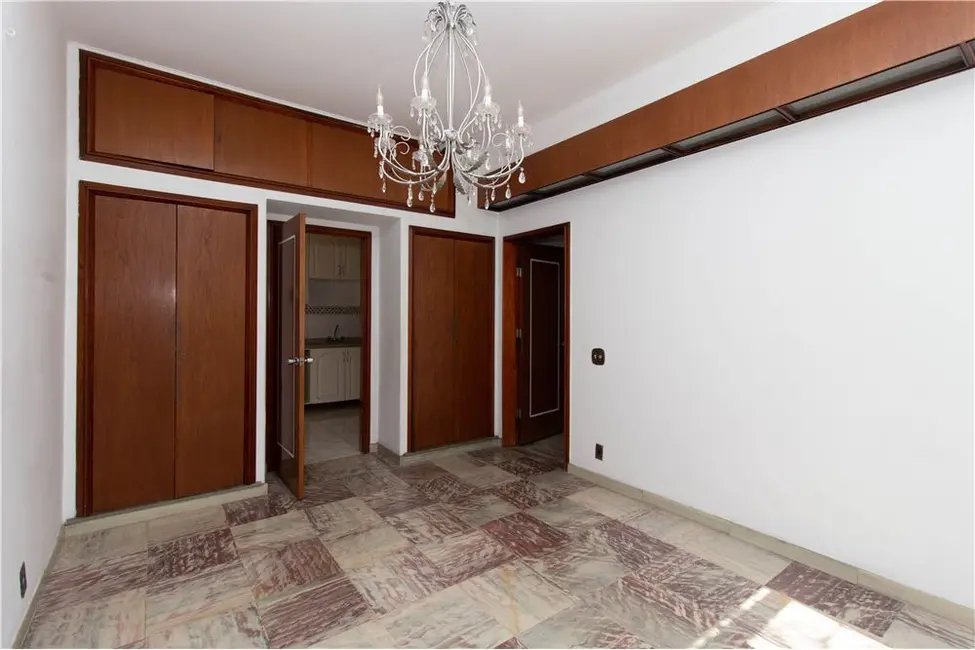 Foto 6 de Casa com 4 quartos à venda, 256m2 em Planalto Paulista, São Paulo - SP