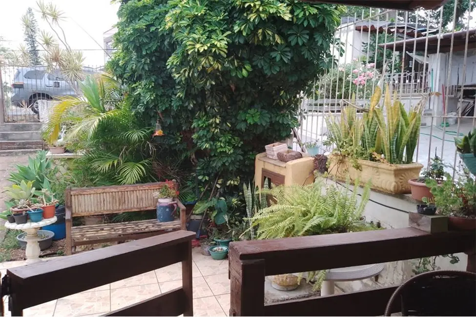 Casa com 3 quartos à venda, 140m2 em Jardim Itu, Porto Alegre - RS - imagem 9 Foto 9 de Casa com 3 quartos à venda, 140m2 em Jardim Itu, Porto Alegre - RS
