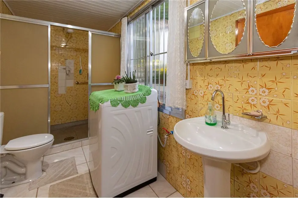 Foto 7 de Casa com 3 quartos à venda, 250m2 em Jardim Carvalho, Porto Alegre - RS