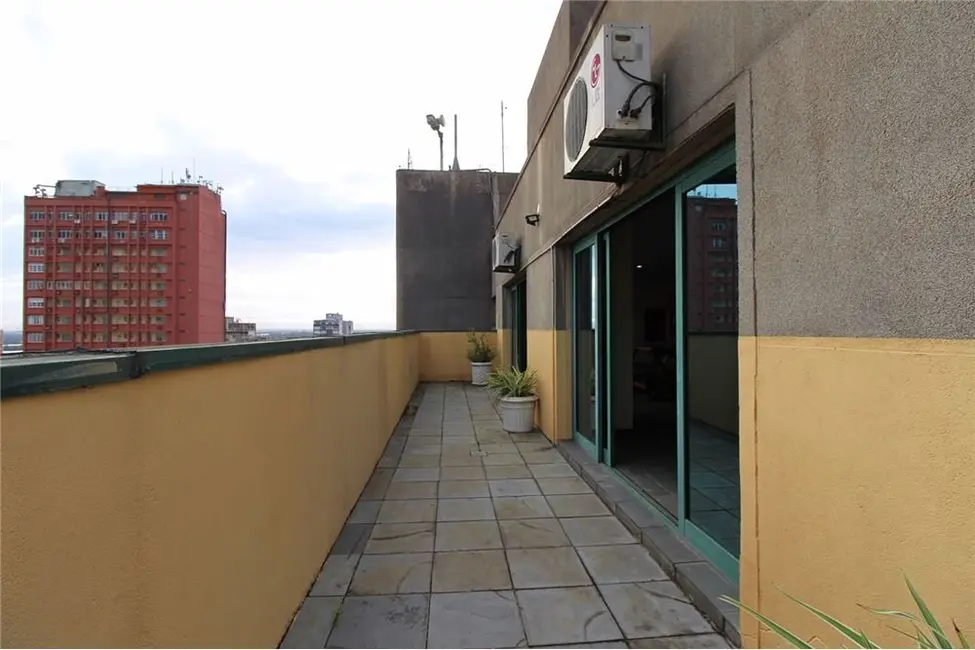 Sala Comercial à venda, 32m2 em Centro Histórico, Porto Alegre - RS - imagem 5 Foto 5 de Sala Comercial à venda, 32m2 em Centro Histórico, Porto Alegre - RS