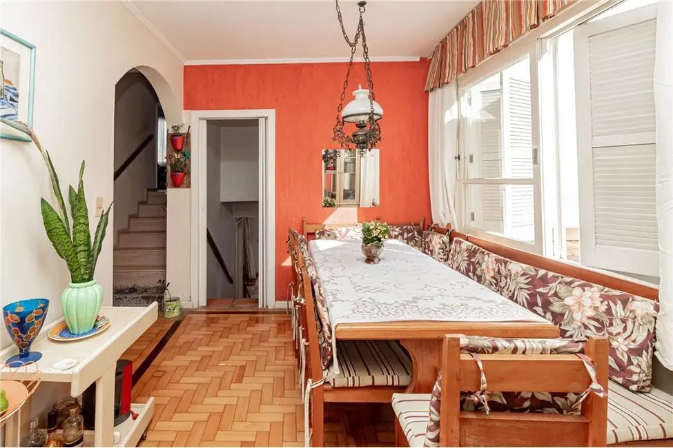 Foto 8 de Casa com 3 quartos à venda, 300m2 em Chácara das Pedras, Porto Alegre - RS