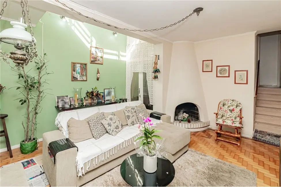 Foto 6 de Casa com 3 quartos à venda, 300m2 em Chácara das Pedras, Porto Alegre - RS