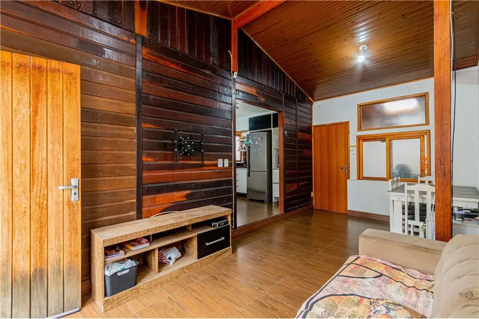 Casa com 4 quartos à venda, 100m2 em Sarandi, Porto Alegre - RS - imagem 5 Foto 5 de Casa com 4 quartos à venda, 100m2 em Sarandi, Porto Alegre - RS