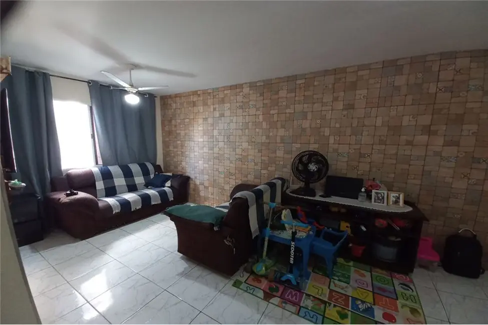 Foto 1 de Apartamento com 2 quartos à venda, 52m2 em Parque São Vicente, Maua - SP