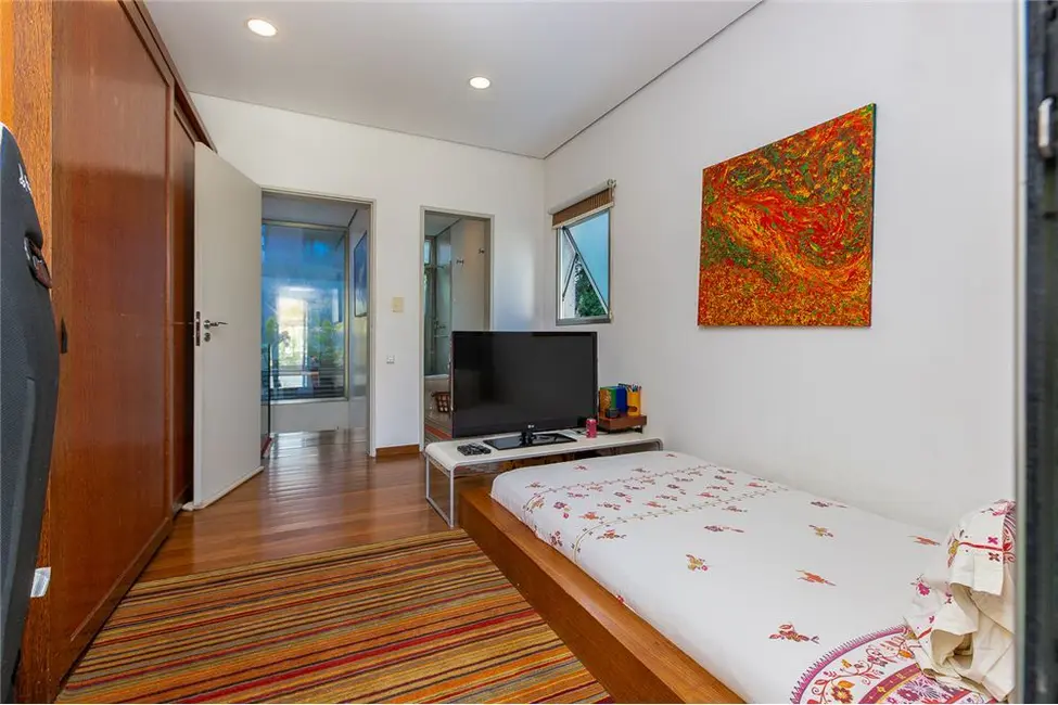 Casa com 4 quartos à venda, 350m2 em Granja Julieta, São Paulo - SP - imagem 3 Foto 3 de Casa com 4 quartos à venda, 350m2 em Granja Julieta, São Paulo - SP