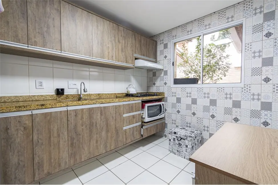Casa de Condomínio com 3 quartos à venda, 110m2 em Igara, Canoas - RS - imagem 9 Foto 9 de Casa de Condomínio com 3 quartos à venda, 110m2 em Igara, Canoas - RS