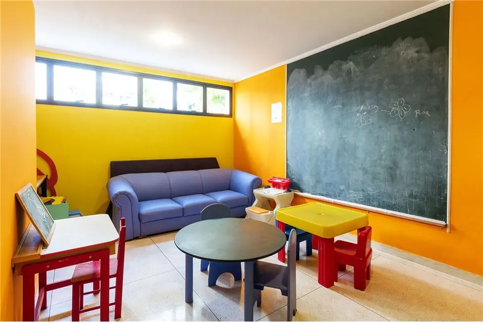 Apartamento com 3 quartos à venda, 136m2 em Pinheiros, São Paulo - SP - imagem 4 Foto 4 de Apartamento com 3 quartos à venda, 136m2 em Pinheiros, São Paulo - SP