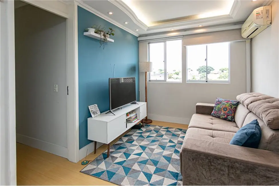 Foto 3 de Apartamento com 3 quartos à venda, 55m2 em Sarandi, Porto Alegre - RS