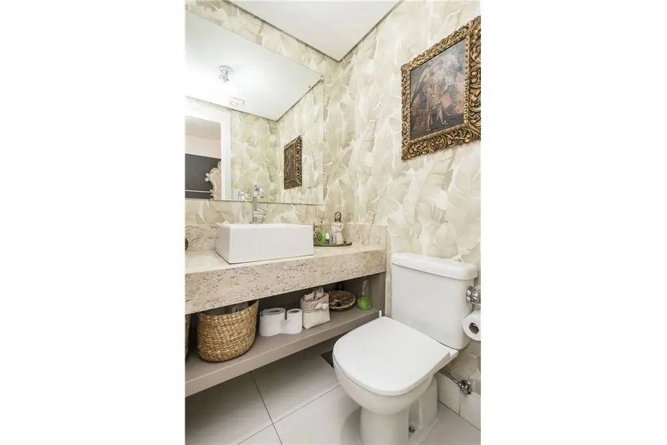 Casa com 3 quartos à venda, 426m2 em Chácara das Pedras, Porto Alegre - RS - imagem 9 Foto 9 de Casa com 3 quartos à venda, 426m2 em Chácara das Pedras, Porto Alegre - RS