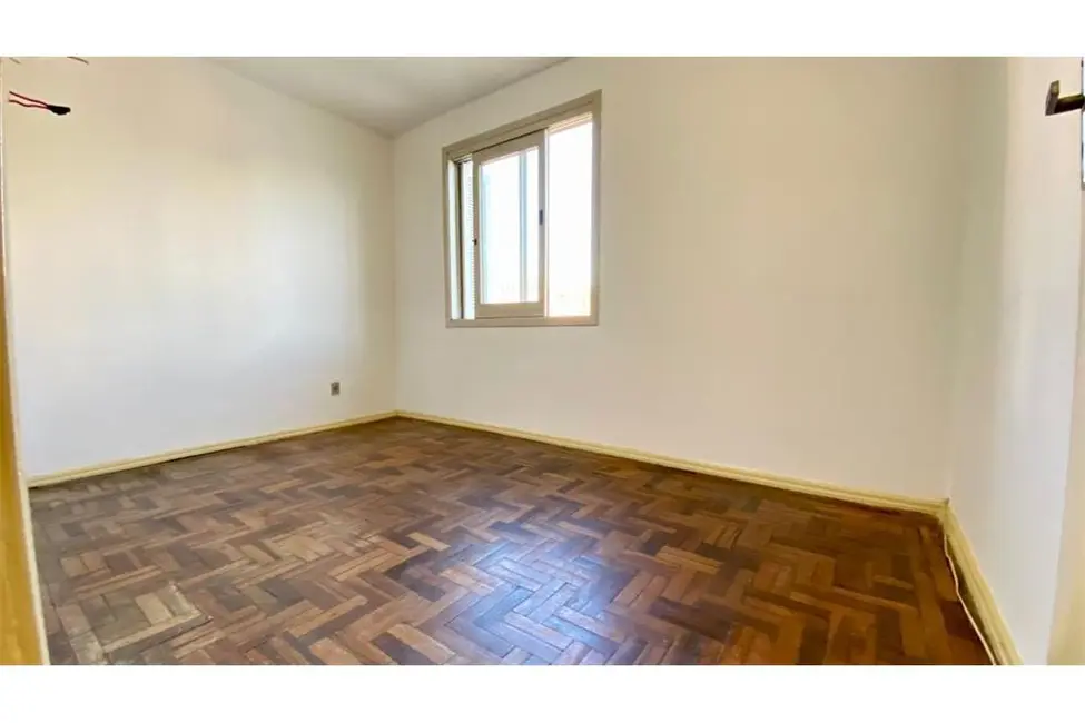 Apartamento com 2 quartos à venda, 51m2 em Menino Deus, Porto Alegre - RS - imagem 9 Foto 9 de Apartamento com 2 quartos à venda, 51m2 em Menino Deus, Porto Alegre - RS