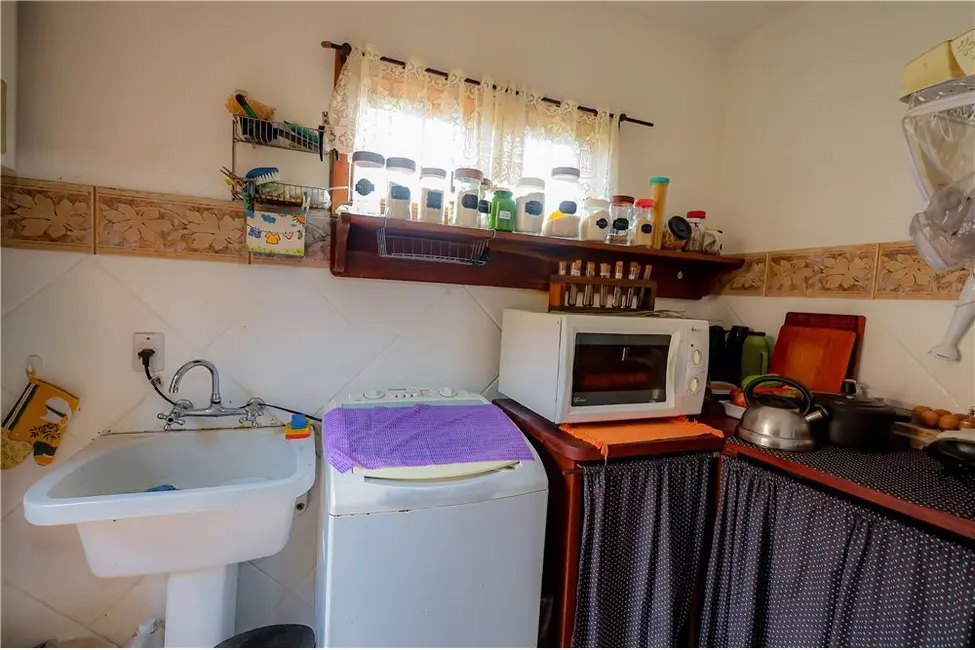 Casa de Condomínio com 4 quartos à venda, 286m2 em São Lucas, Viamao - RS - imagem 9 Foto 9 de Casa de Condomínio com 4 quartos à venda, 286m2 em São Lucas, Viamao - RS