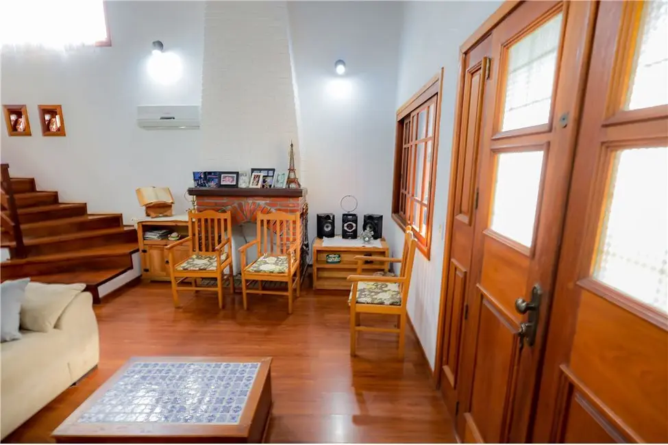 Foto 2 de Casa de Condomínio com 4 quartos à venda, 286m2 em São Lucas, Viamao - RS