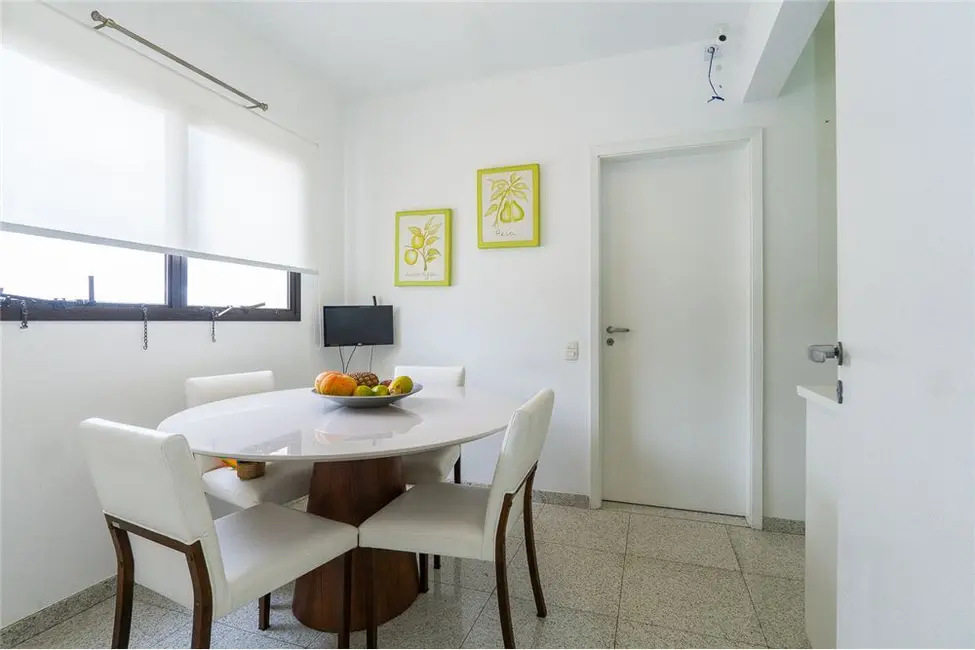 Foto 1 de Apartamento com 4 quartos à venda, 201m2 em Moema, São Paulo - SP