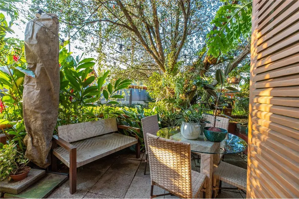 Foto 6 de Casa com 3 quartos à venda, 220m2 em Real Parque, São Paulo - SP