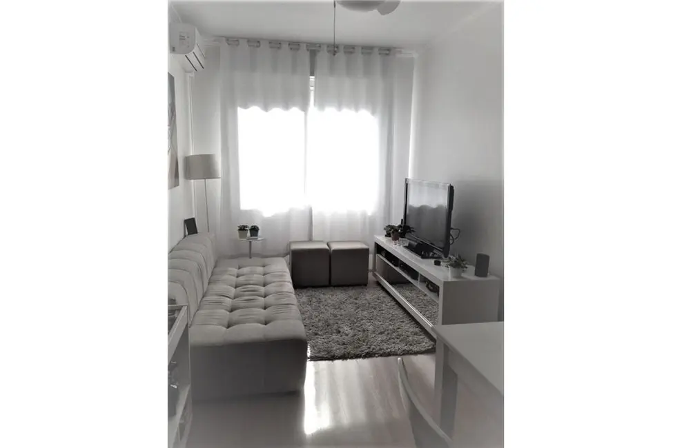 Foto 1 de Apartamento com 1 quarto à venda, 42m2 em Jardim do Salso, Porto Alegre - RS