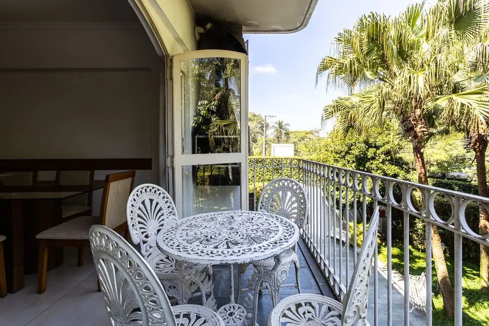 Apartamento com 4 quartos à venda, 142m2 em Alto de Pinheiros, São Paulo - SP - imagem 8 Foto 8 de Apartamento com 4 quartos à venda, 142m2 em Alto de Pinheiros, São Paulo - SP