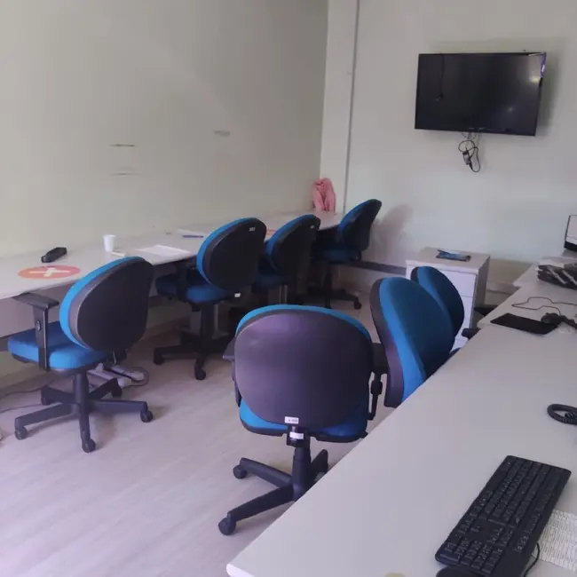 Casa com 8 quartos à venda, 510m2 em Petrópolis, Porto Alegre - RS - imagem 9 Foto 9 de Casa com 8 quartos à venda, 510m2 em Petrópolis, Porto Alegre - RS