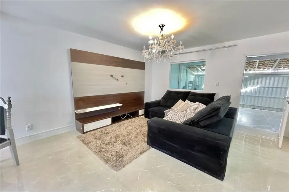 Casa com 3 quartos à venda, 81m2 em Barra, Balneario Camboriu - SC - imagem 5 Foto 5 de Casa com 3 quartos à venda, 81m2 em Barra, Balneario Camboriu - SC