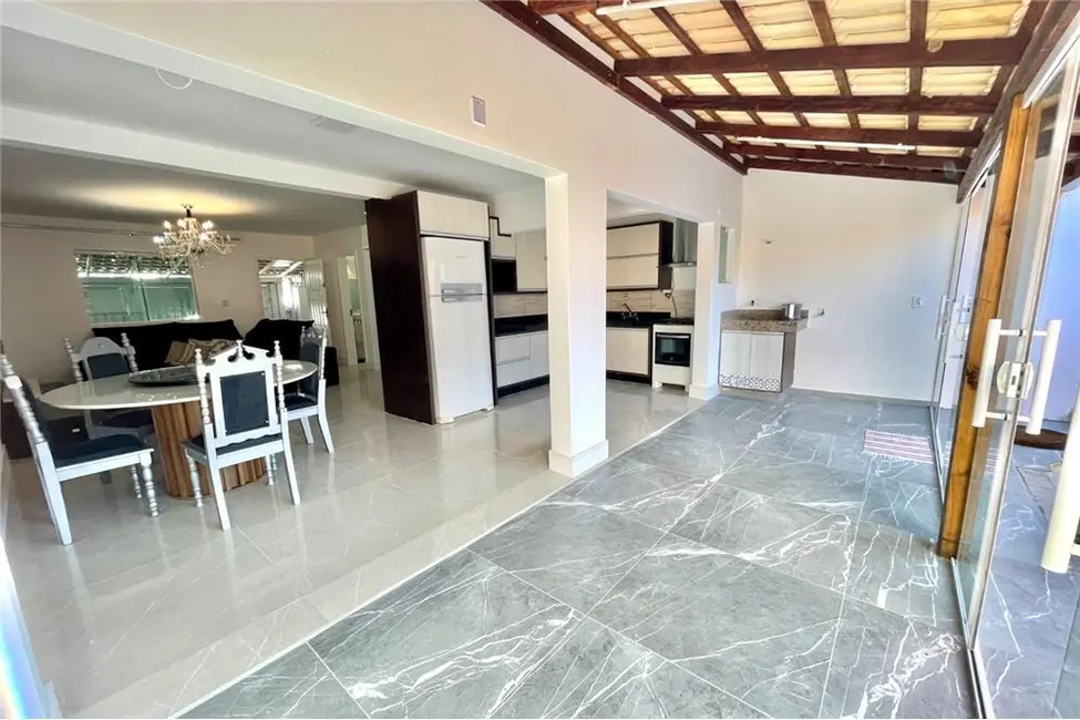 Casa com 3 quartos à venda, 81m2 em Barra, Balneario Camboriu - SC - imagem 7 Foto 7 de Casa com 3 quartos à venda, 81m2 em Barra, Balneario Camboriu - SC