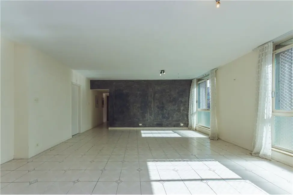 Apartamento com 3 quartos à venda, 186m2 em Bela Vista, São Paulo - SP - imagem 3 Foto 3 de Apartamento com 3 quartos à venda, 186m2 em Bela Vista, São Paulo - SP