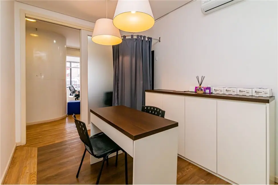 Foto 4 de Loja à venda, 137m2 em Floresta, Porto Alegre - RS