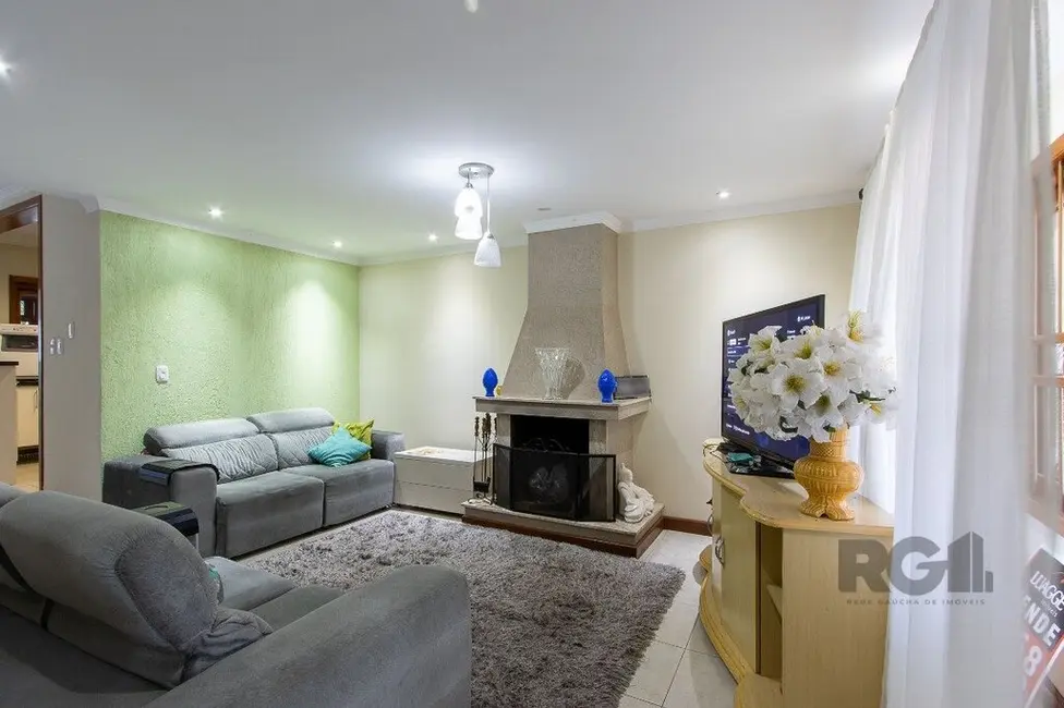 Casa com 5 quartos à venda, 300m2 em Espírito Santo, Porto Alegre - RS - imagem 6 Foto 6 de Casa com 5 quartos à venda, 300m2 em Espírito Santo, Porto Alegre - RS