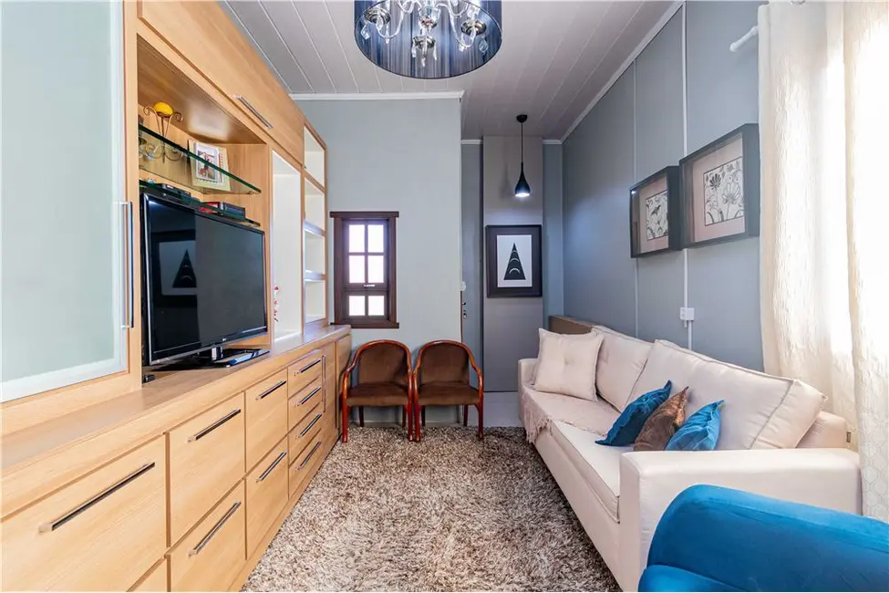 Casa com 2 quartos à venda, 104m2 em Sarandi, Porto Alegre - RS - imagem 5 Foto 5 de Casa com 2 quartos à venda, 104m2 em Sarandi, Porto Alegre - RS